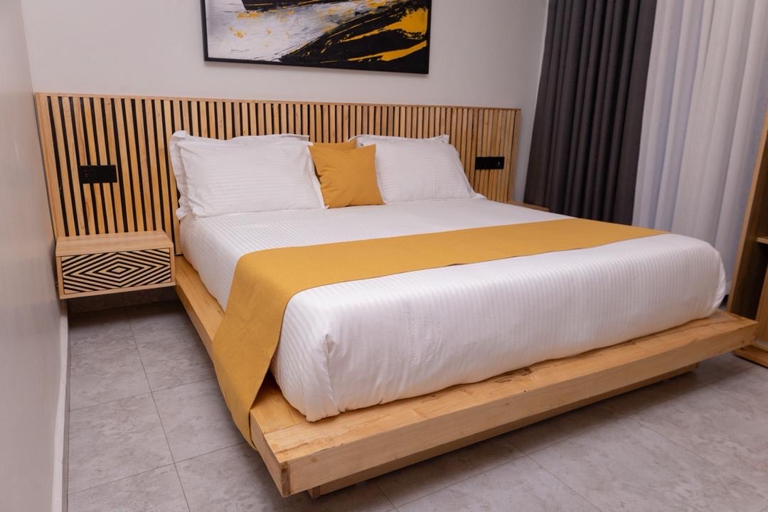 5faffaaa ea54 45a5 8cb9 39833a4032a9